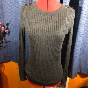 Gray Ribbed Sweater Fitted Size M